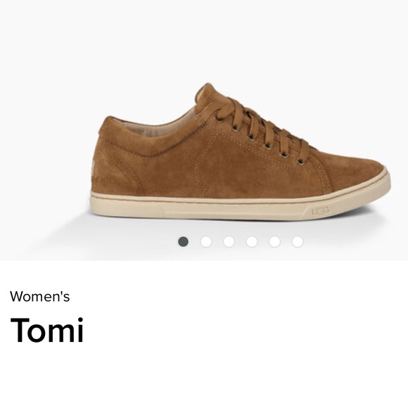 UGG Shoes - Suede UGG Tomi Sneaker Sz 7.5